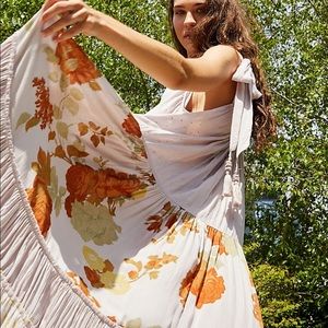 Bare it all Printed Maxi Dress